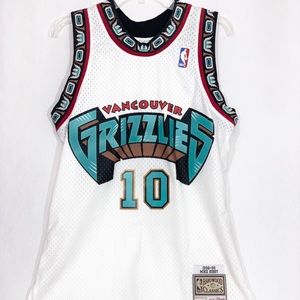 Mens Mike Bibby Vancouver Grizzlies Classic Jersey